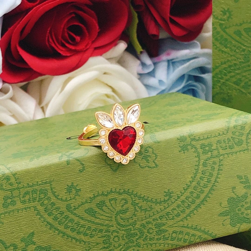 18K Double Gucci Crystal Heart Ring