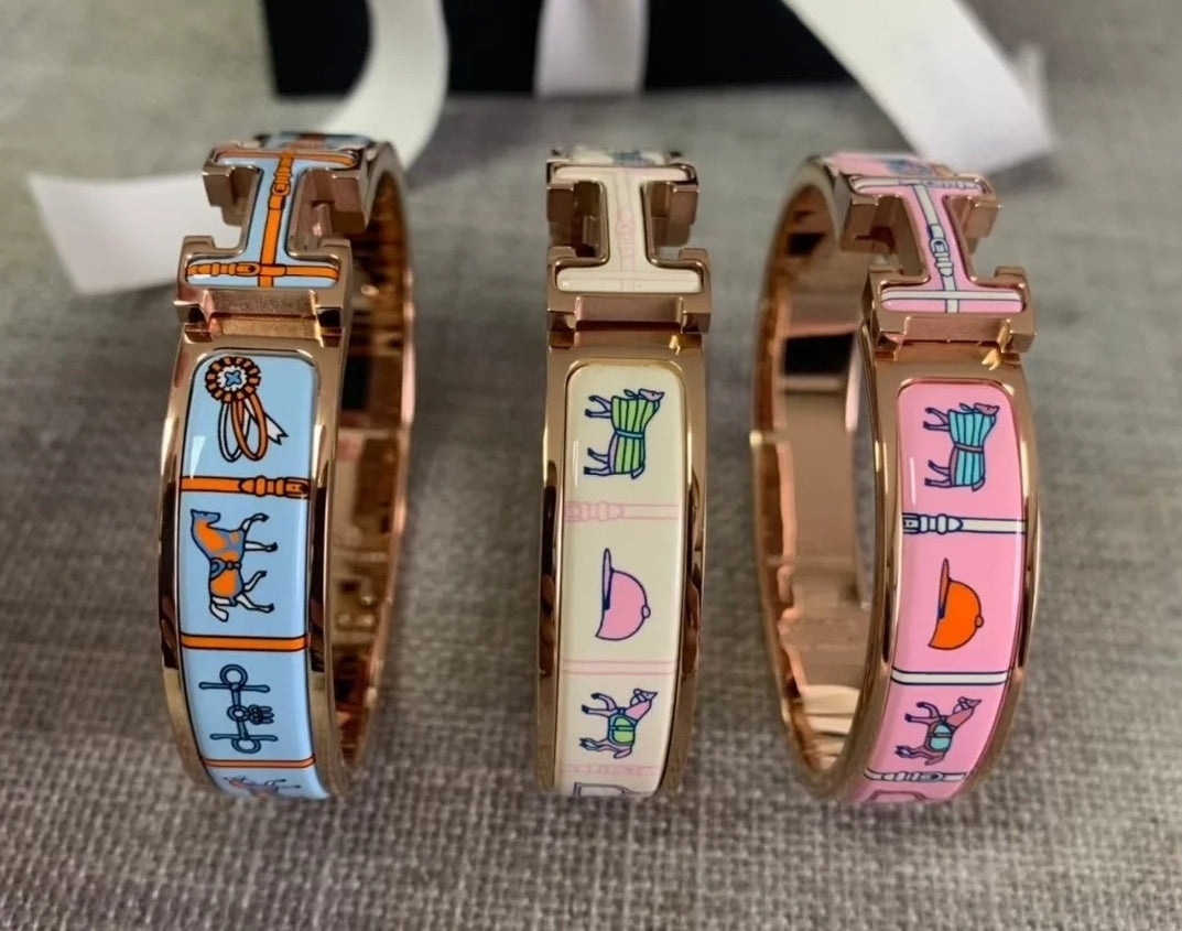 18K Clic Hermes Couvertures Bracelet