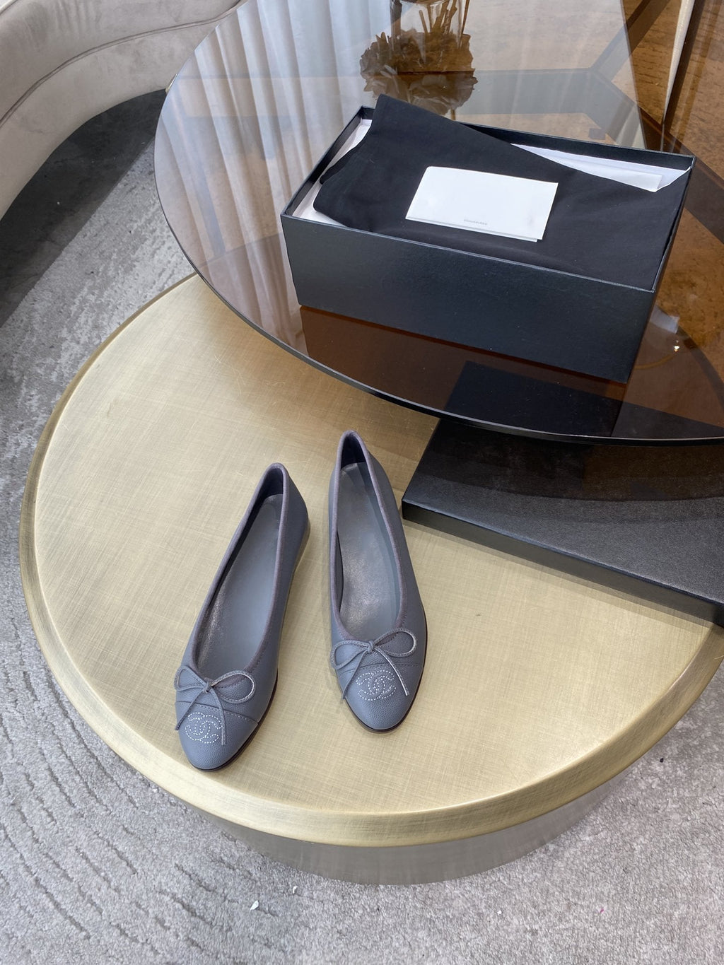 CHANEL BALLET FLATS GREY GRAINED CALFSKIN