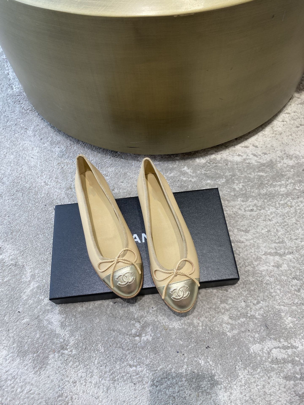 CHANEL BALLET FLATS BEIGE SILVER LAMBSKIN CANVAS