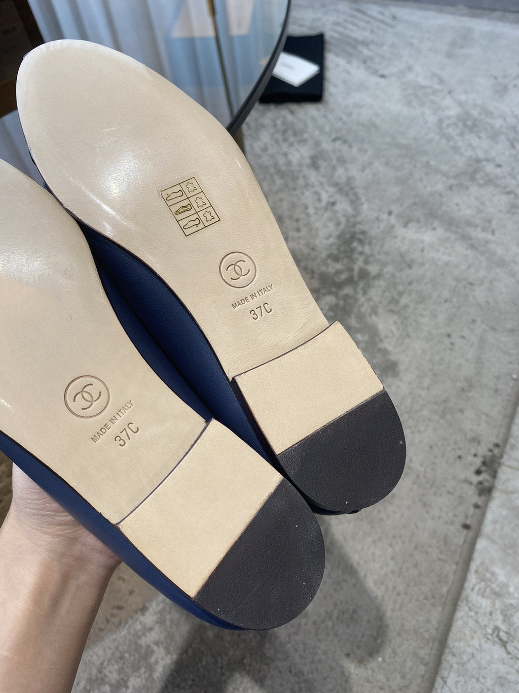 CHANEL BALLET FLATS DARK BLUE BLACK LAMBSKIN