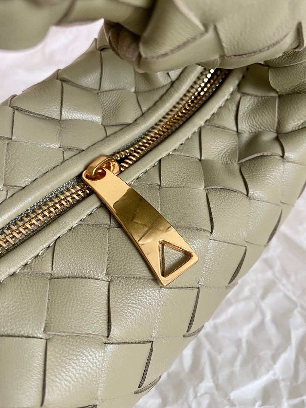 BOTTEGA VENETA MINI JODIE 28CM GREEN LAMBSKIN LEATHER