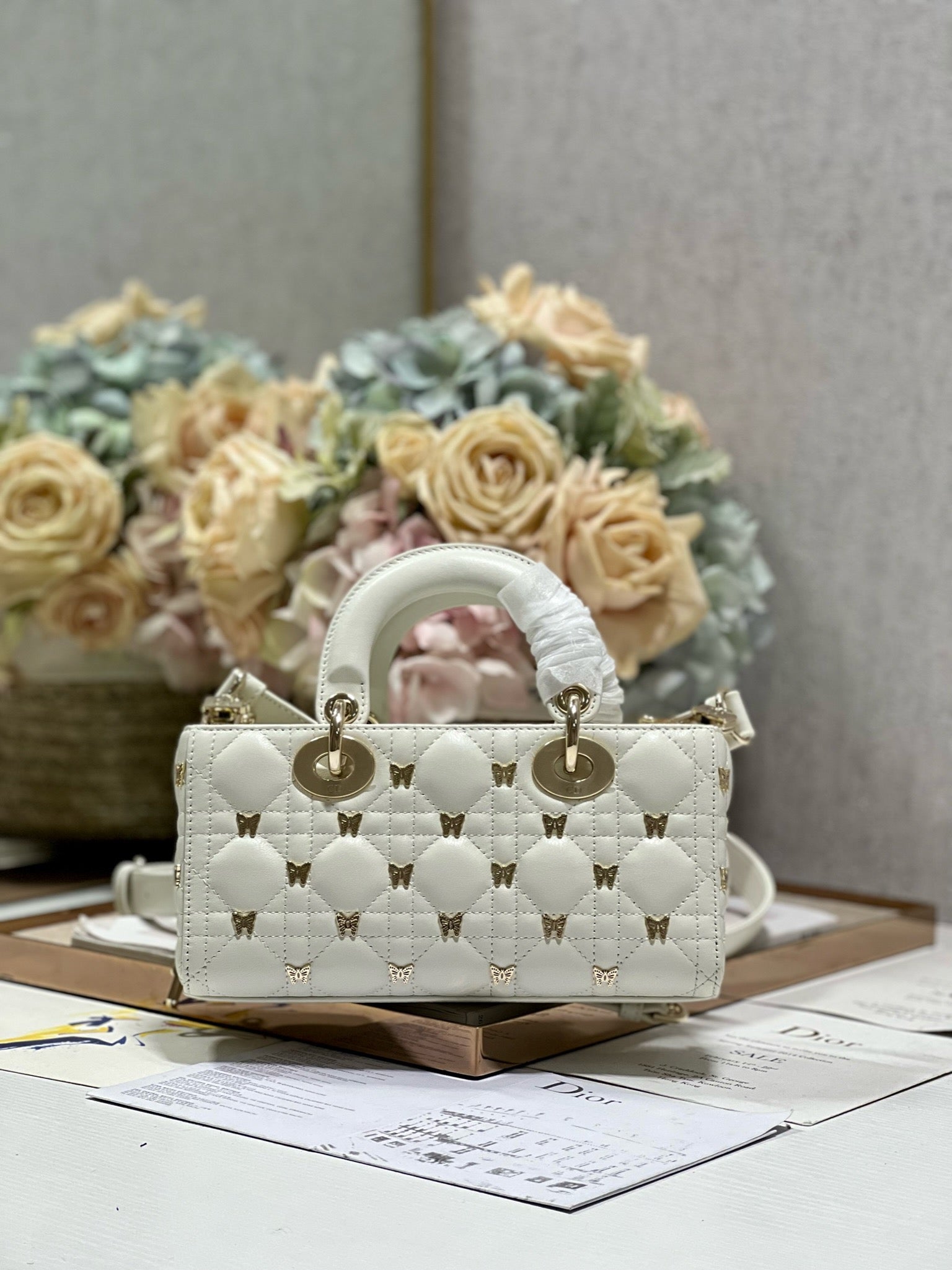 DIOR SMALL LADY D-JOY 22 BUTTERFLY STUD WHITE LAMBSKIN