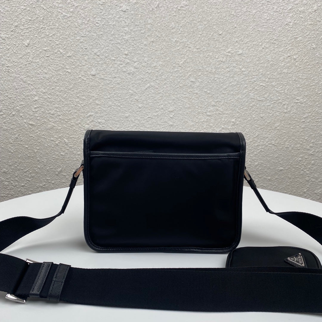 PRADA MESSENGER BAG 22 IN BLACK RE-NYLON