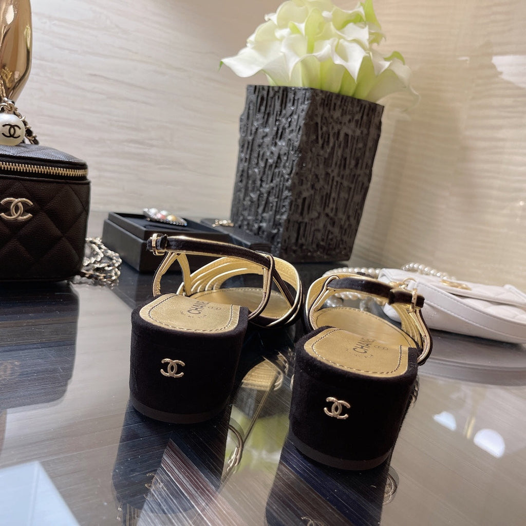 CHANEL SLINGBACKS SANDAL IN BLACK SUEDE