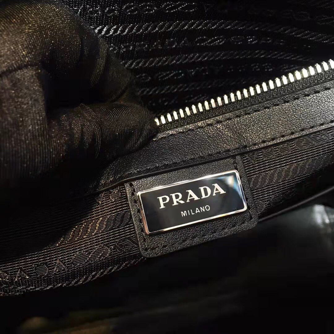 PRADA 38 BRIEFCASE IN BLACK SAFFIANO LEATHER