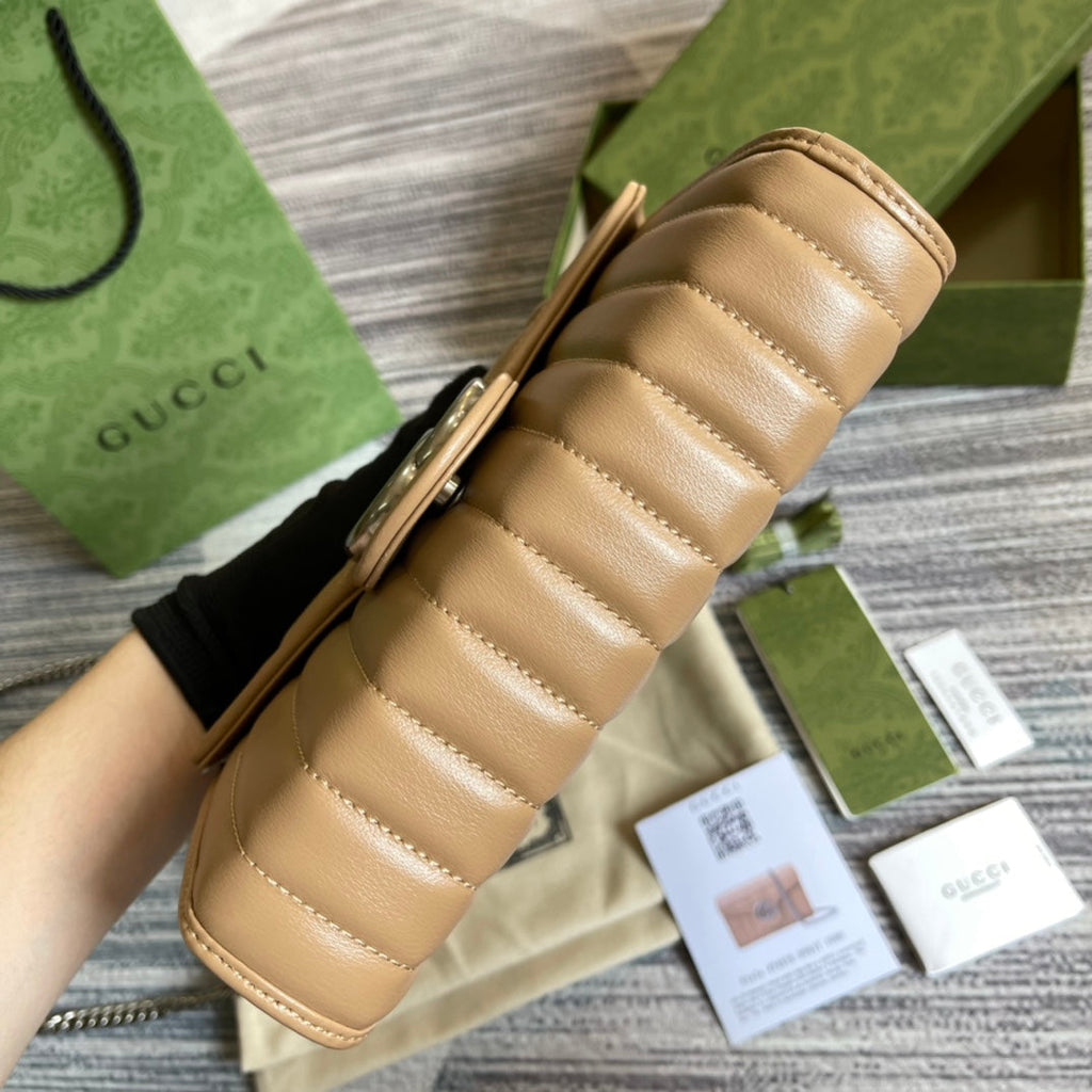 GUCCI MARMONT MINI 20 SHOULDER BAG IN CAMEL BROWN CALFSKIN