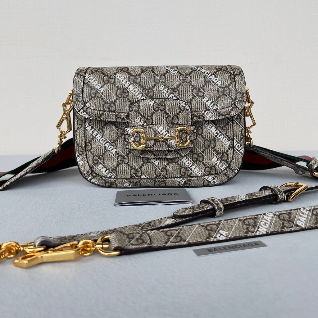 GUCCI MINI 25 PRINTED SADDLE BAG IN EICRU BEIGE CANVAS