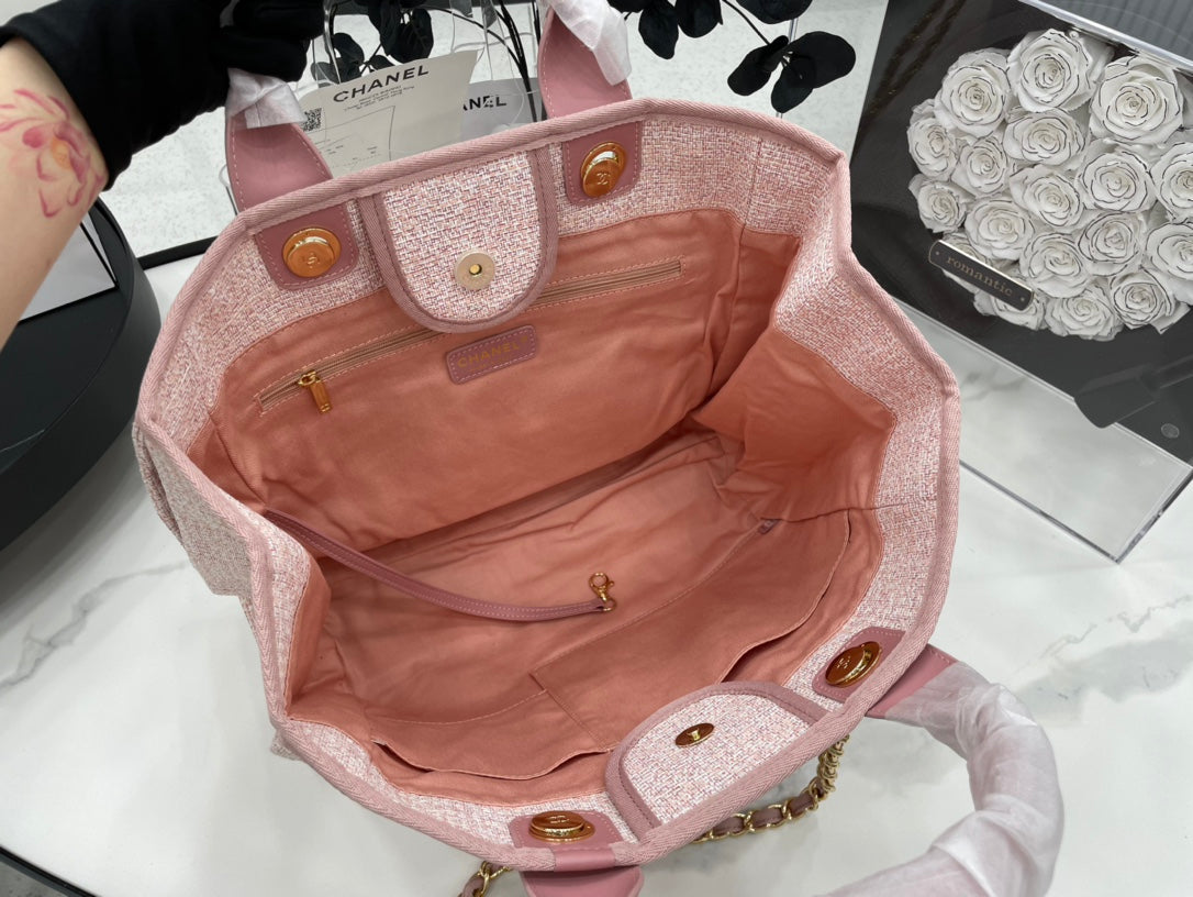 CHANEL DEAUVILLE LARGE 38 TOTE BAG IN LIGHT PINK CANVAS GOLD HARDWARE