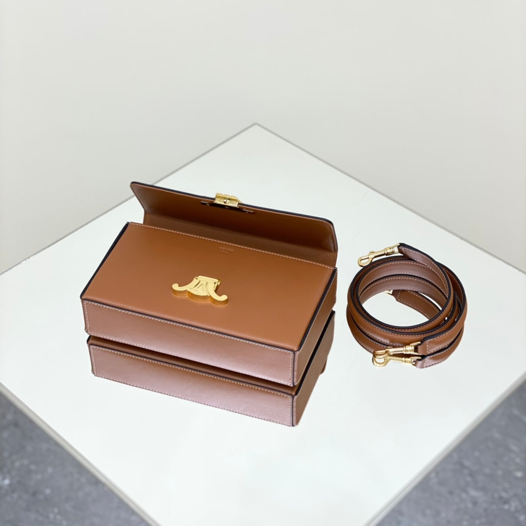 CELINE BOX TRIOMPHE 22 TAN NATURAL CALFSKIN