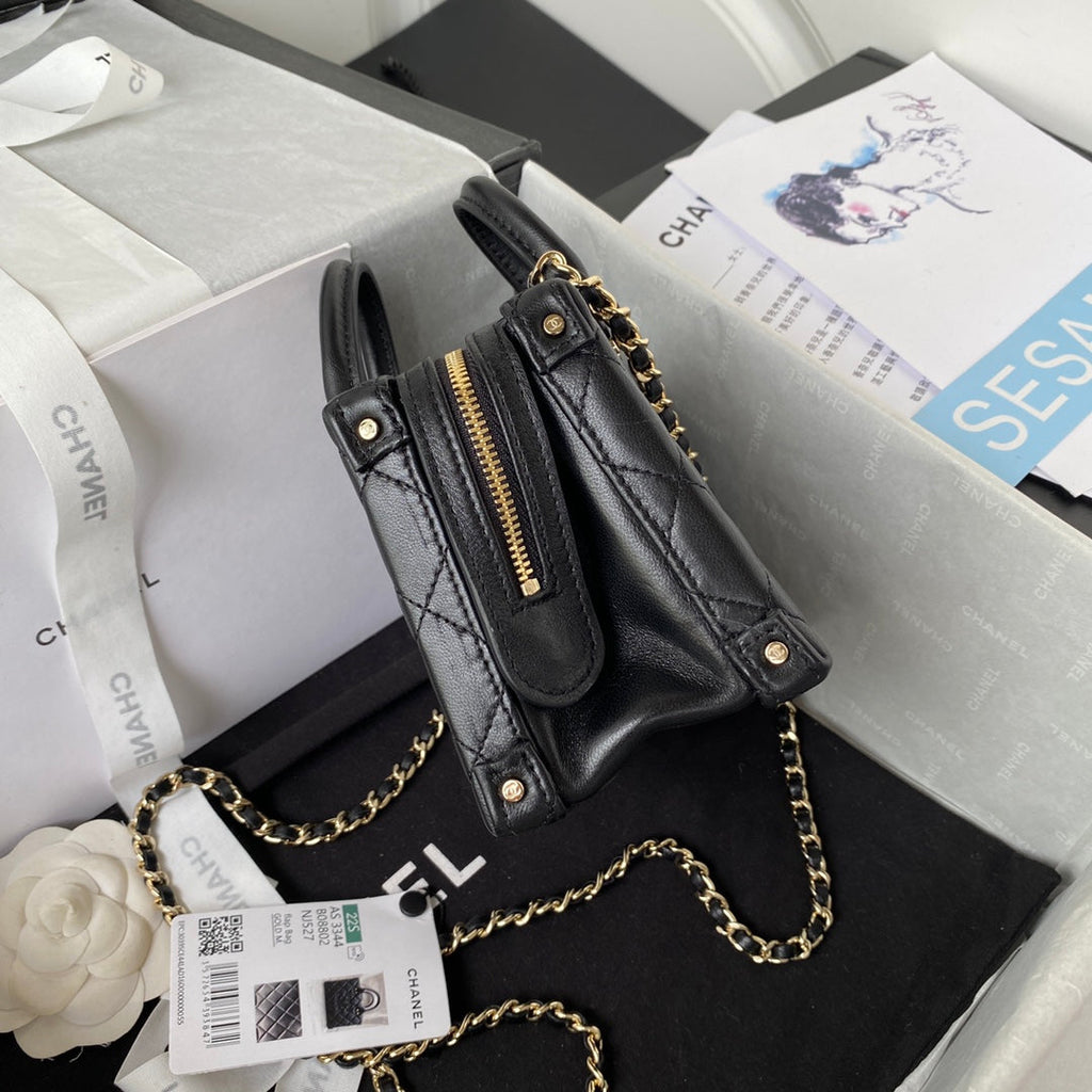 CHANEL MINI 15 BOX BAG IN BLACK CALFSKIN GOLD HARDWARE
