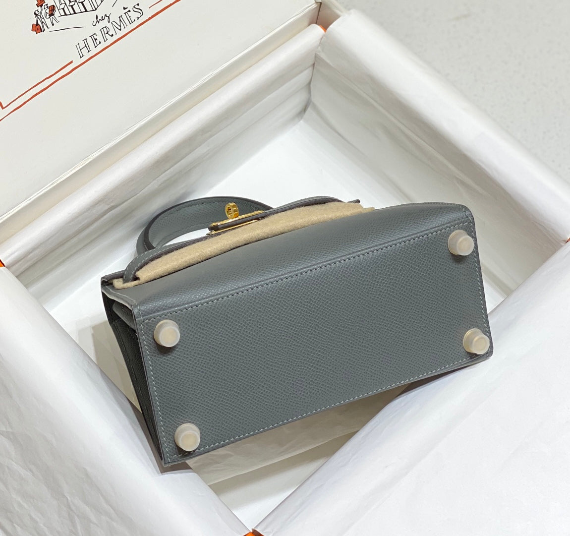HERMES KELLY MINI 20 BAG IN SHARK GRAY CALFSKIN WITH GOLD HARDWARE