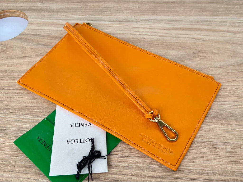 BOTTEGA VENETA ARCO TOTE 36 IN CHENIN YELLOW CALFSKIN