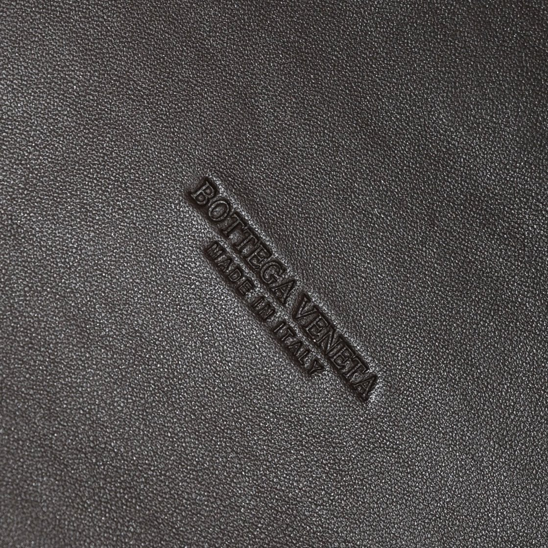 BOTTEGA VENETA Large Cabat 45cm Chocolate Lambskin Ghw
