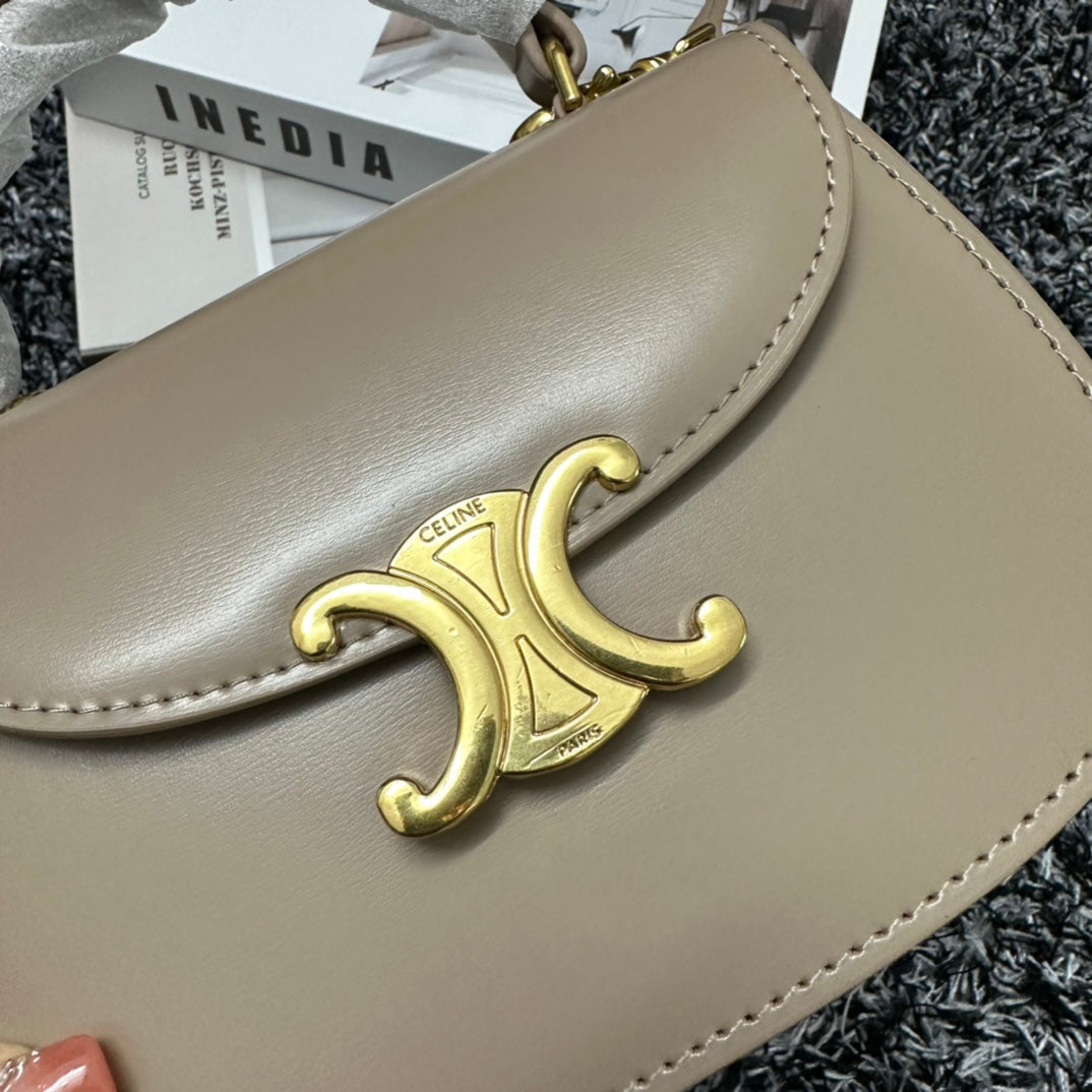 CELINE BESACE TRIPHOME 17 CALFSKIN BEIGE CREAM