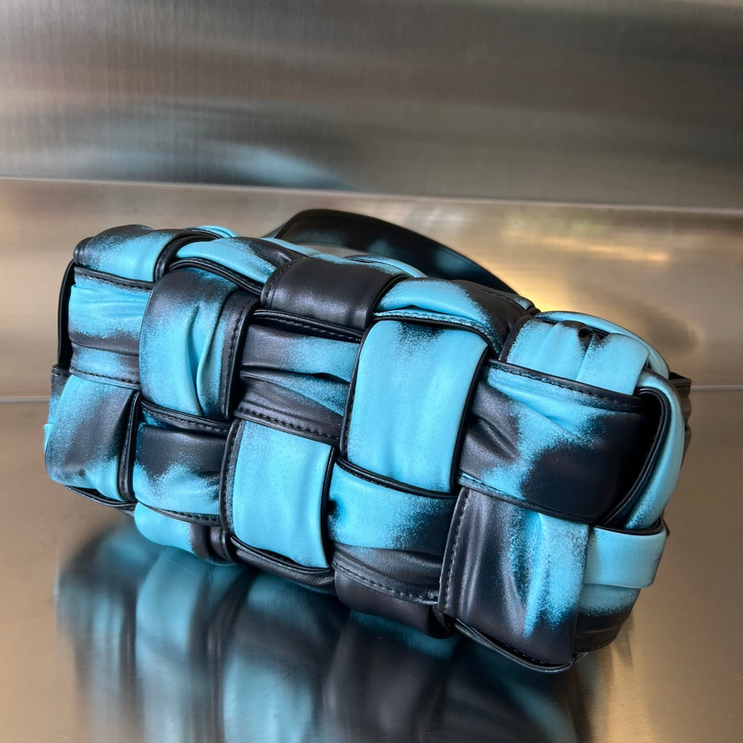 BOTTEGA VENETA SMALL BRICK CASSETTE 23 IN SKY BLUE MIX BLACK LAMBSKIN