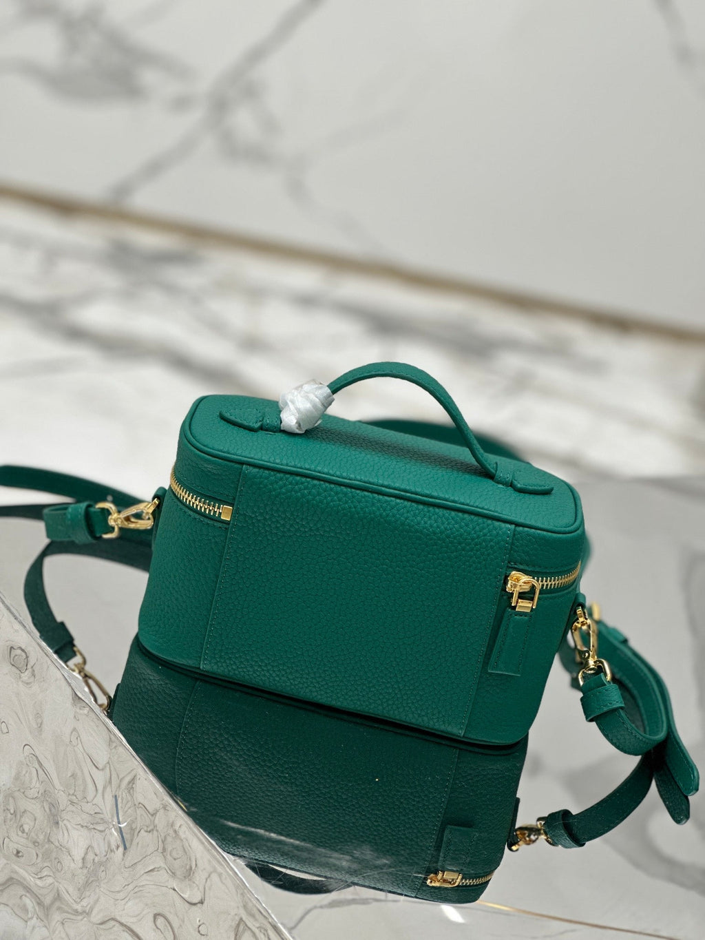 PRADA VANITY CASE 18 IN EMERALD GREEN GRAINED CALFSKIN GOLD HARDWARE