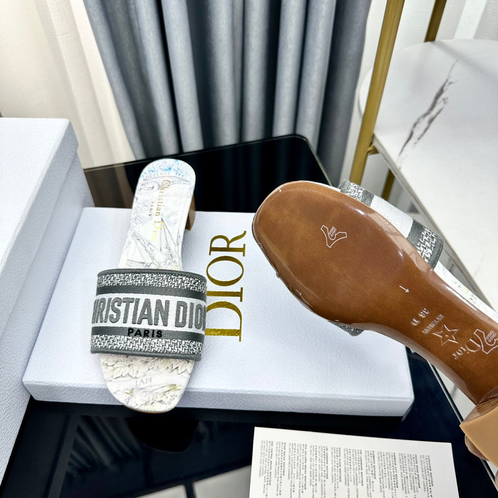 DIOR CD Mule Dway Heeled Slide 45mm Style 55