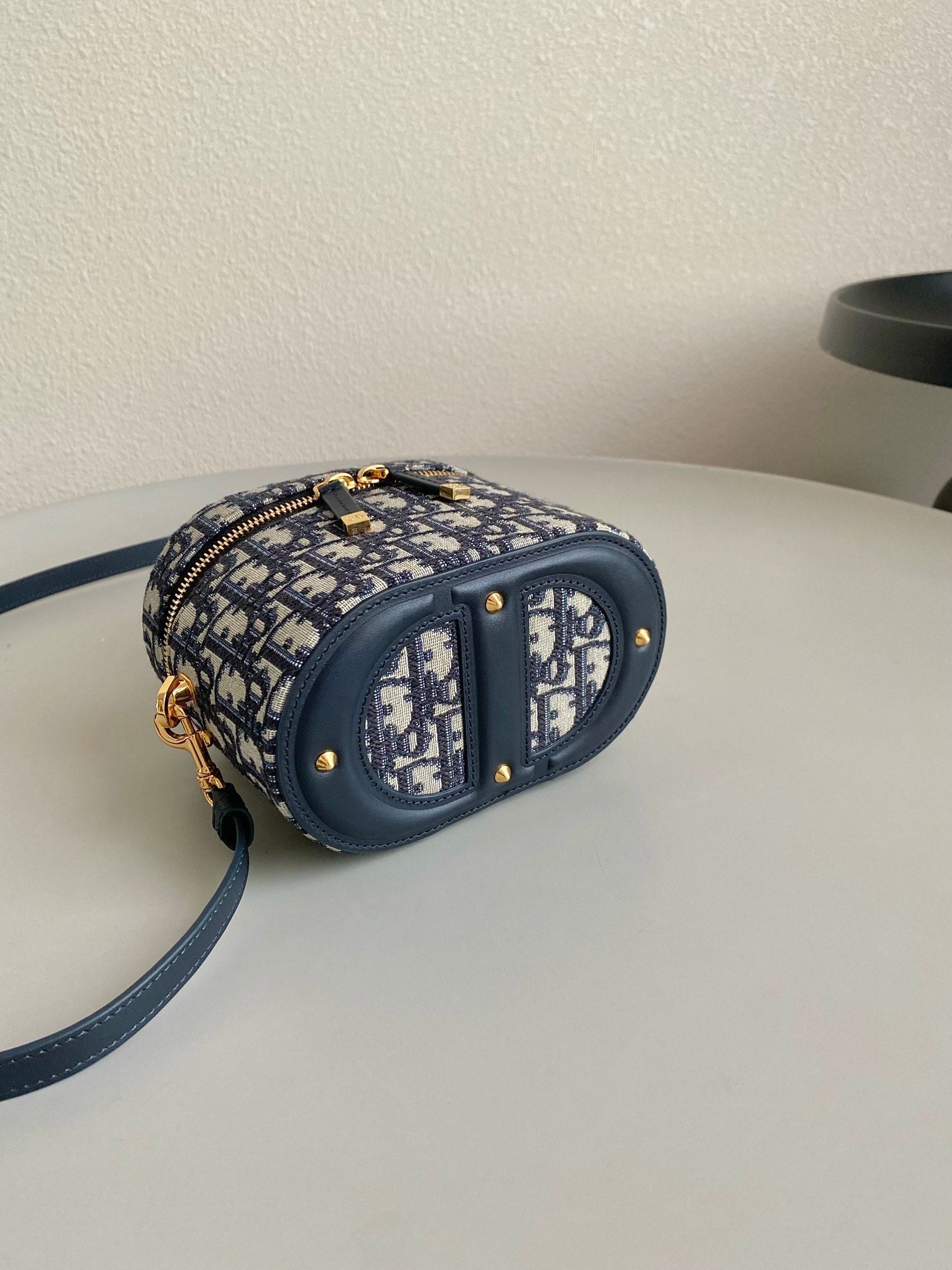 DIOR SIGNATURE VANITY 16 IN BLUE OBLIQUE JACQUARD