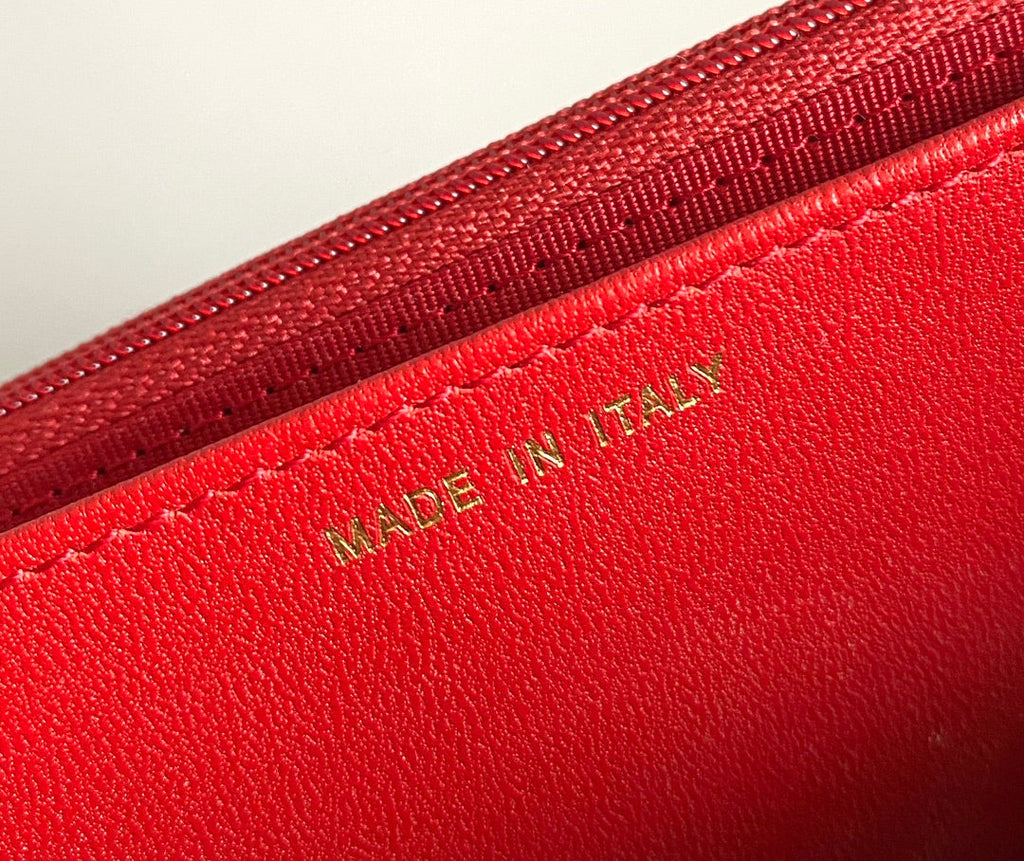 CHANEL WOC 19 RED CAVIAR GOLD HARDWARE