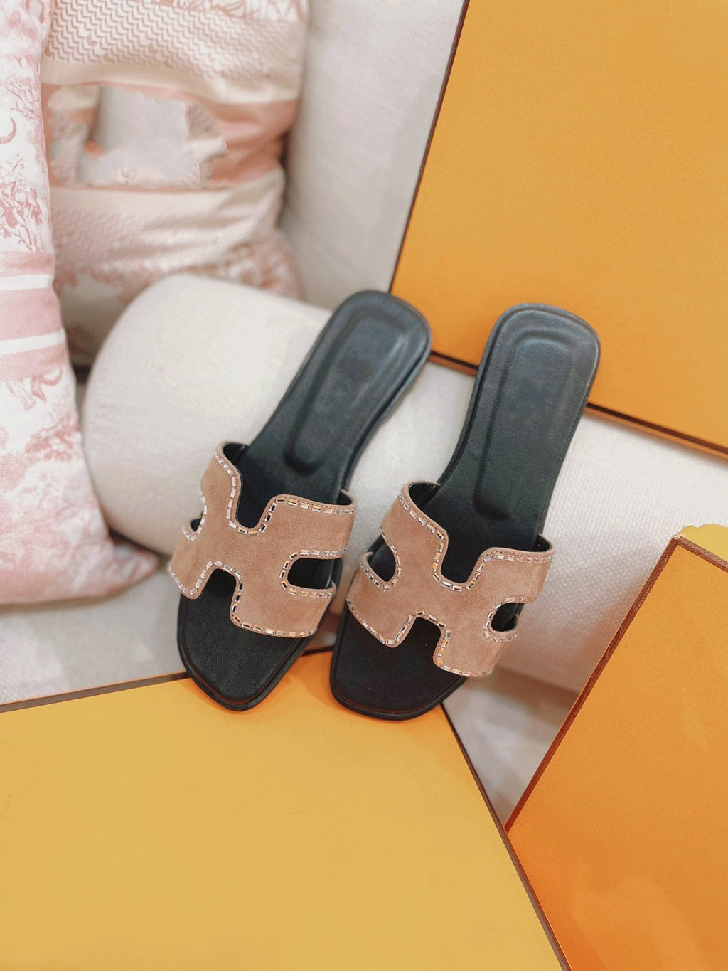 HERMES 0ran Sandal Calfskin Rhinestone Brown