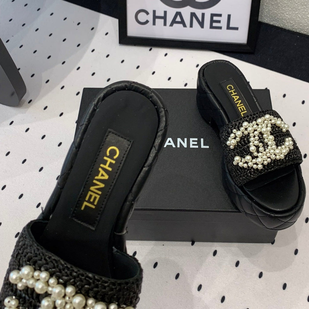 CHANEL Double  pearl platform sandals Sheepskin Black