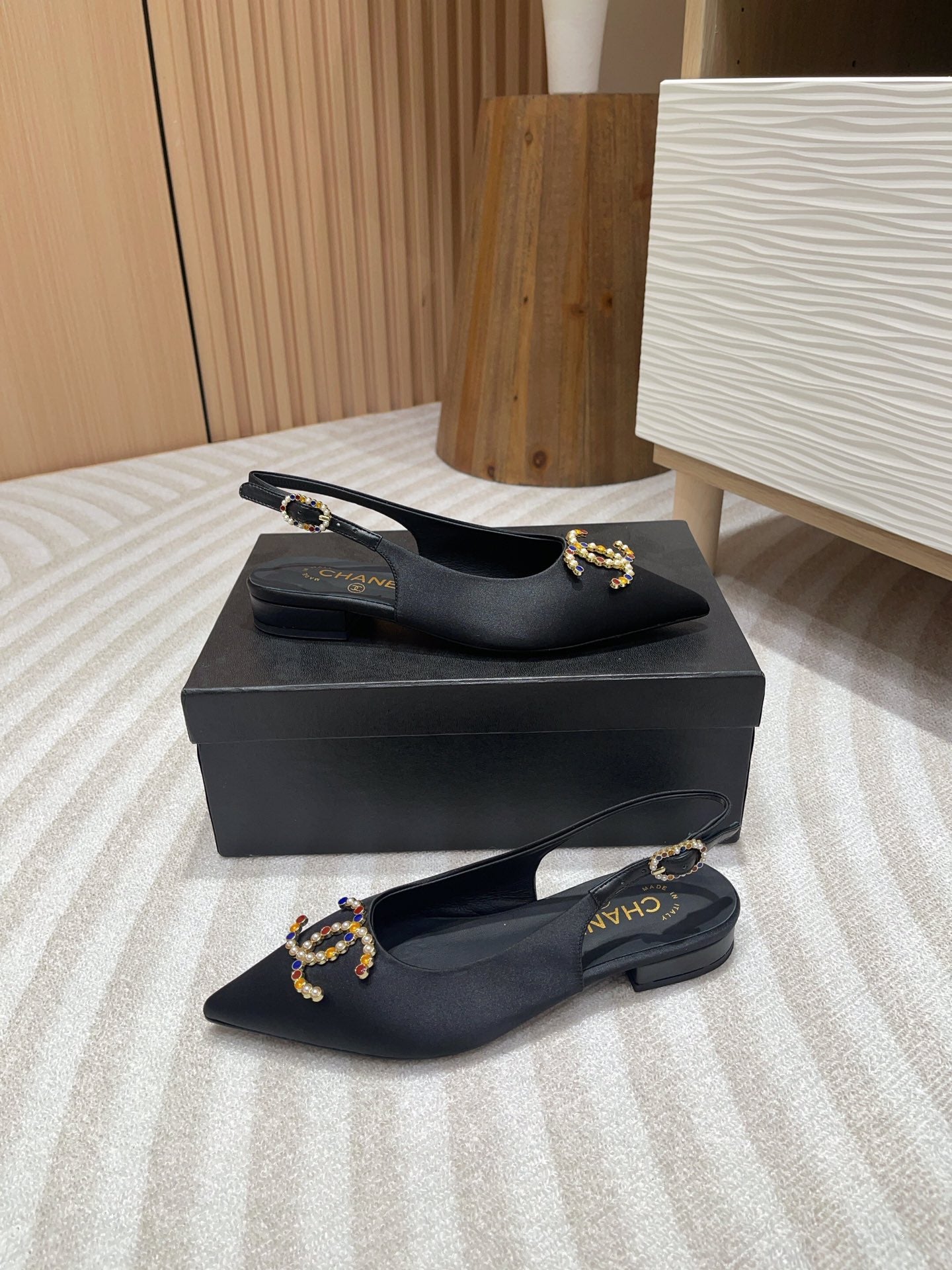 CHANEL SLINGBACKS BLACK SATIN AND LAMBSKIN