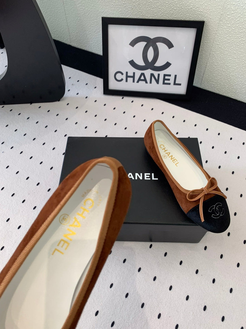 CHANEL BALLET FLAT BROWN MIX BLACK VELVET
