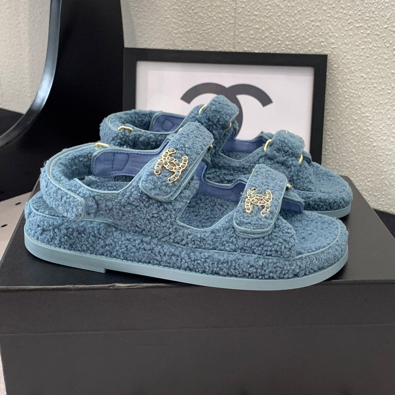 CHANEL DAD SANDAL AEGEAN BLUE LAMB FUR