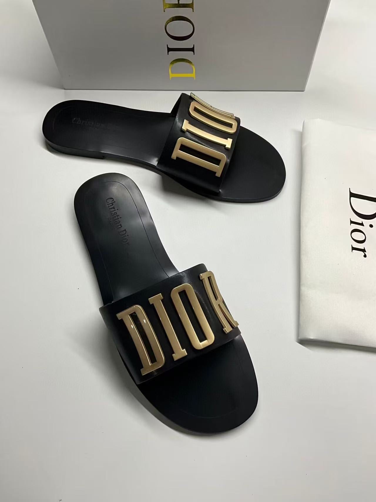 DIOR CD SLIDE REVOLUTION BLACK GHW