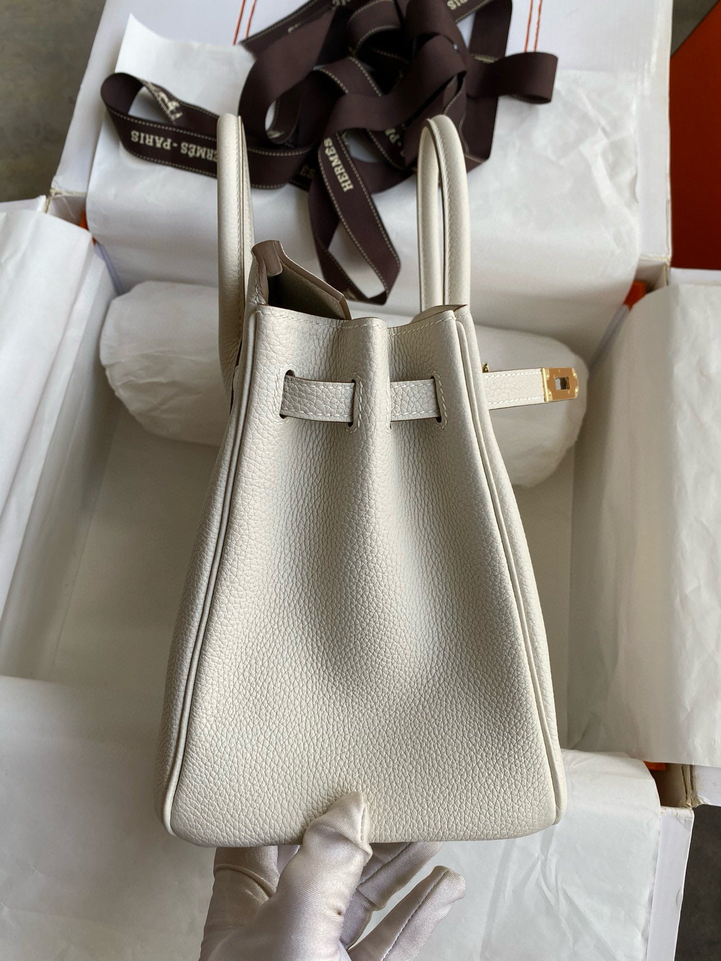 HERMES BIRKIN 25CM CREAM TOGO LEATHER GOLD HARDWARE