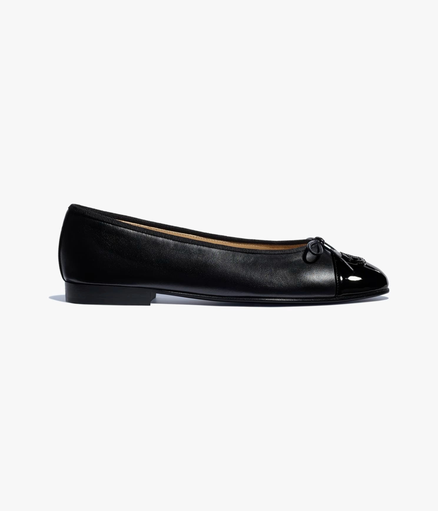 CHANEL BALLET FLATS BLACK LAMBSKIN