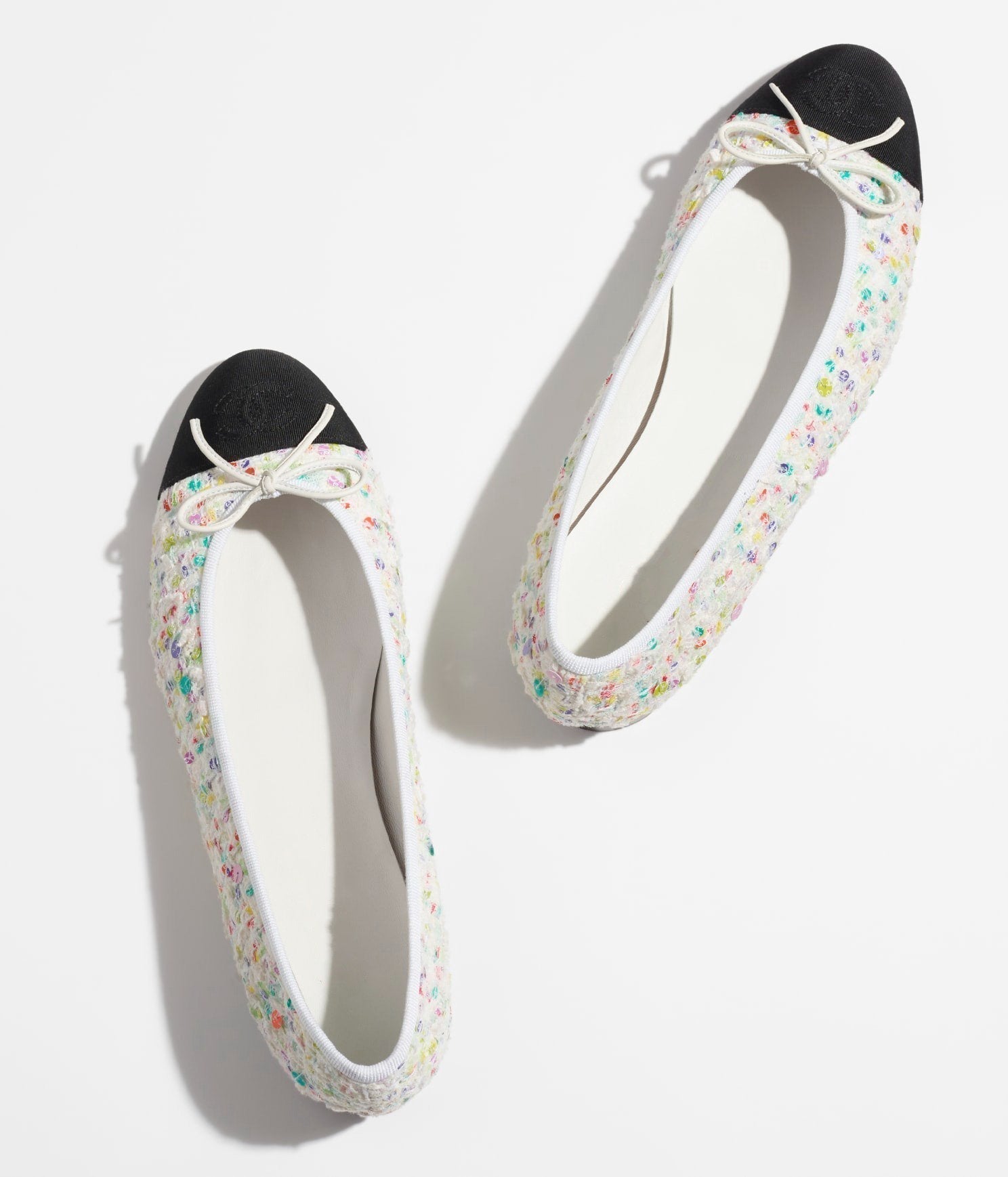CHANEL BALLET FLATS ECRU MULTICOLOR BLACK TWEED
