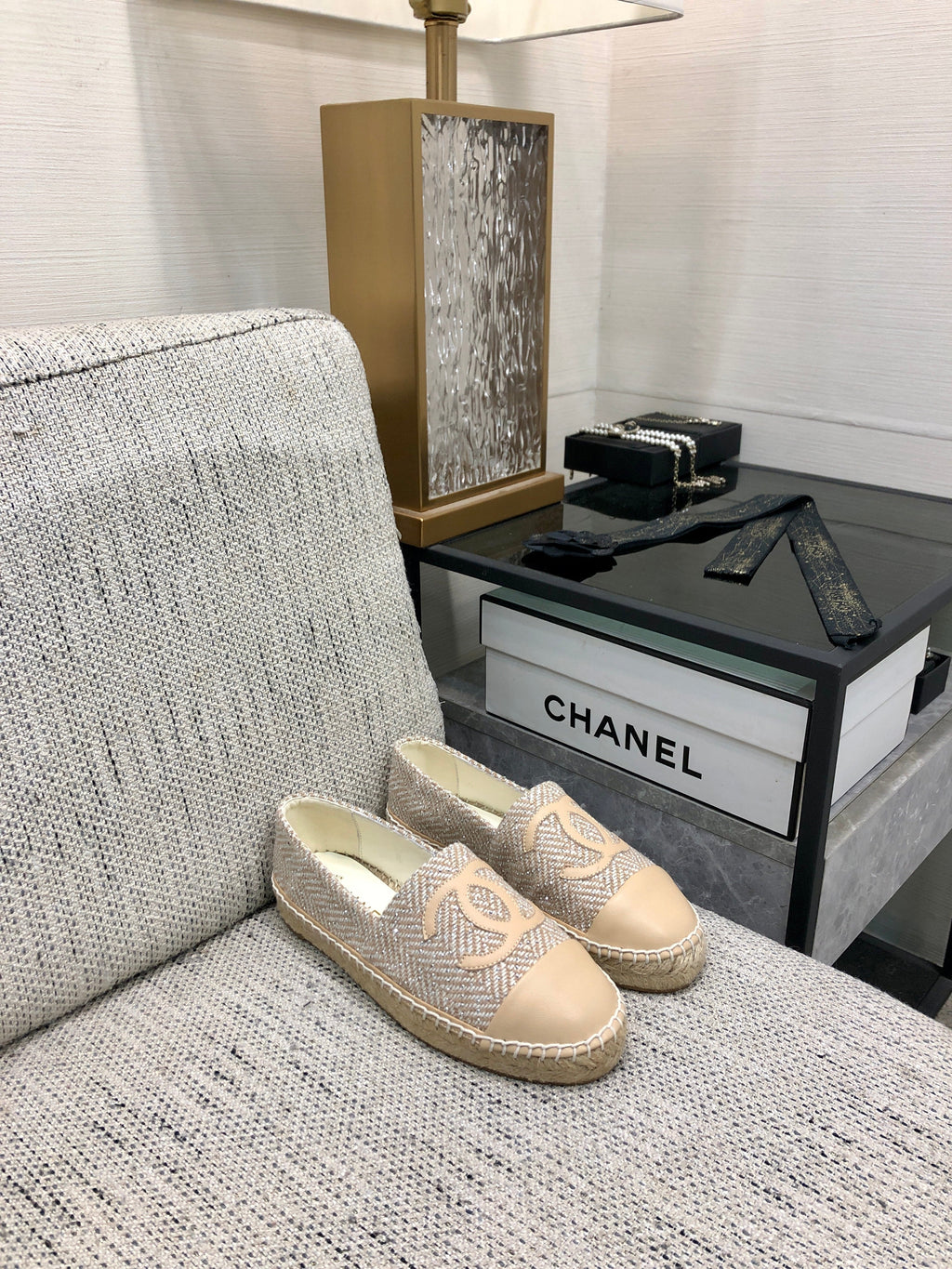 CHANEL ESPADRILLE BISQUE BEIGE TWEED FABRIC AND CALFSKIN FLATS