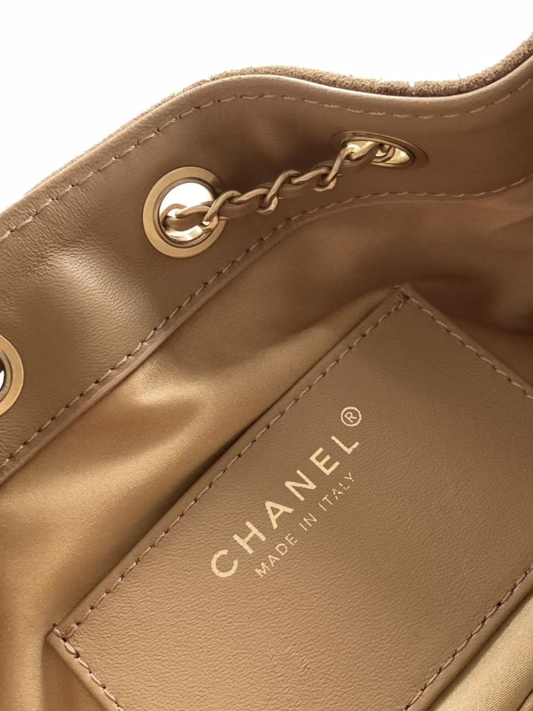 CHANEL 25S HOBO BAG 22 IN BROWN SUEDE WITH GOLD HARDWARE