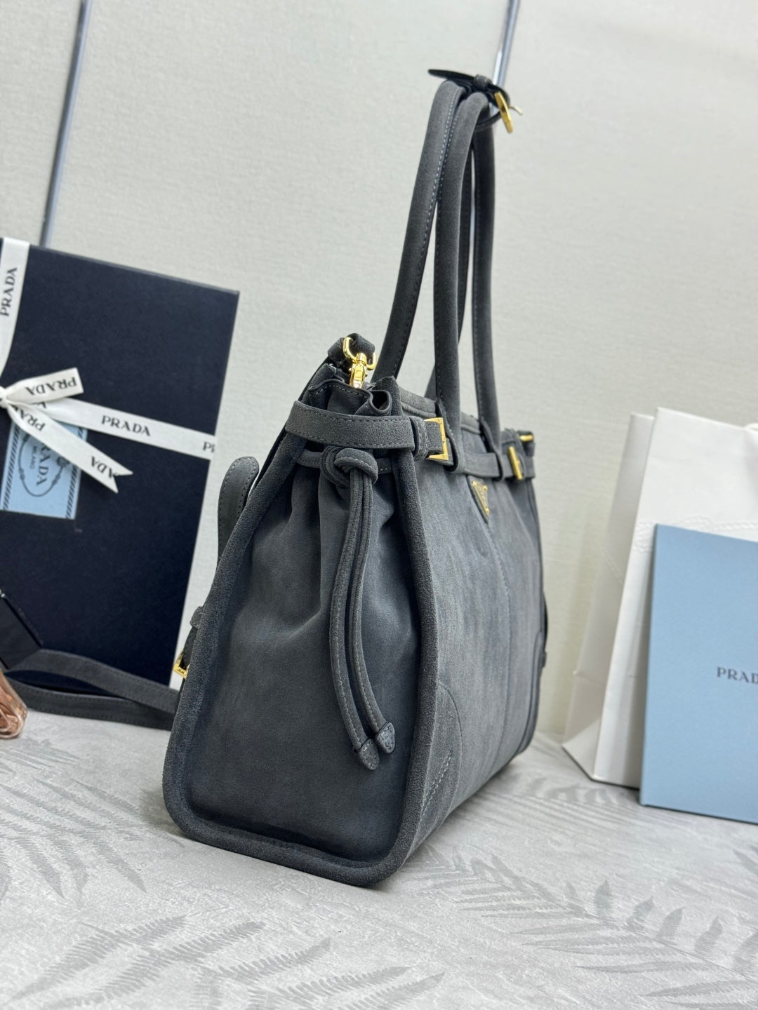PRADA 25S BONNIE LARGE HANDBAG 38 IN RK GRAY SUEDE GOLD HARDWRE