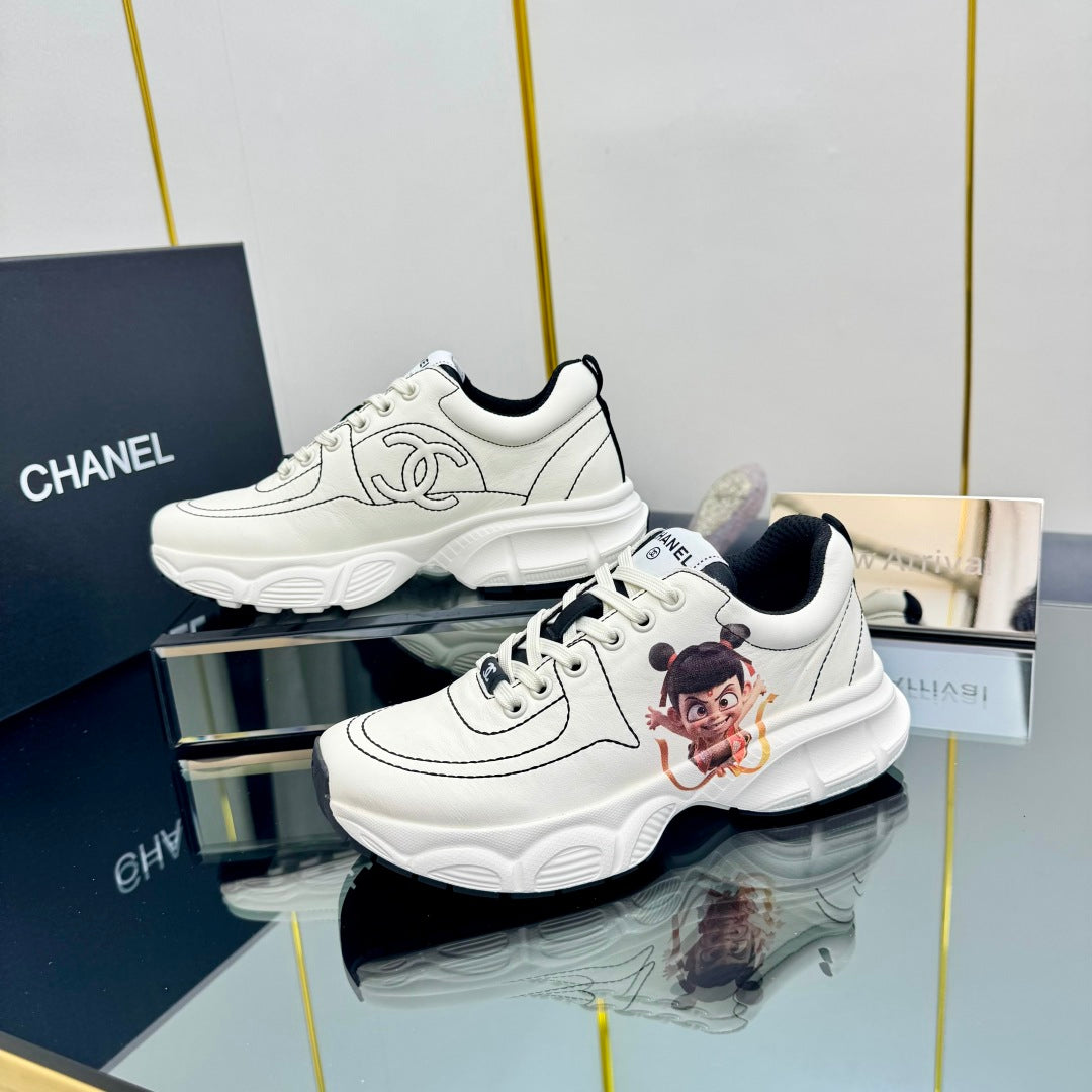 CHANEL TRAINERS SNEAKER IN WHITE CALFSKIN WITH STICKER 238626