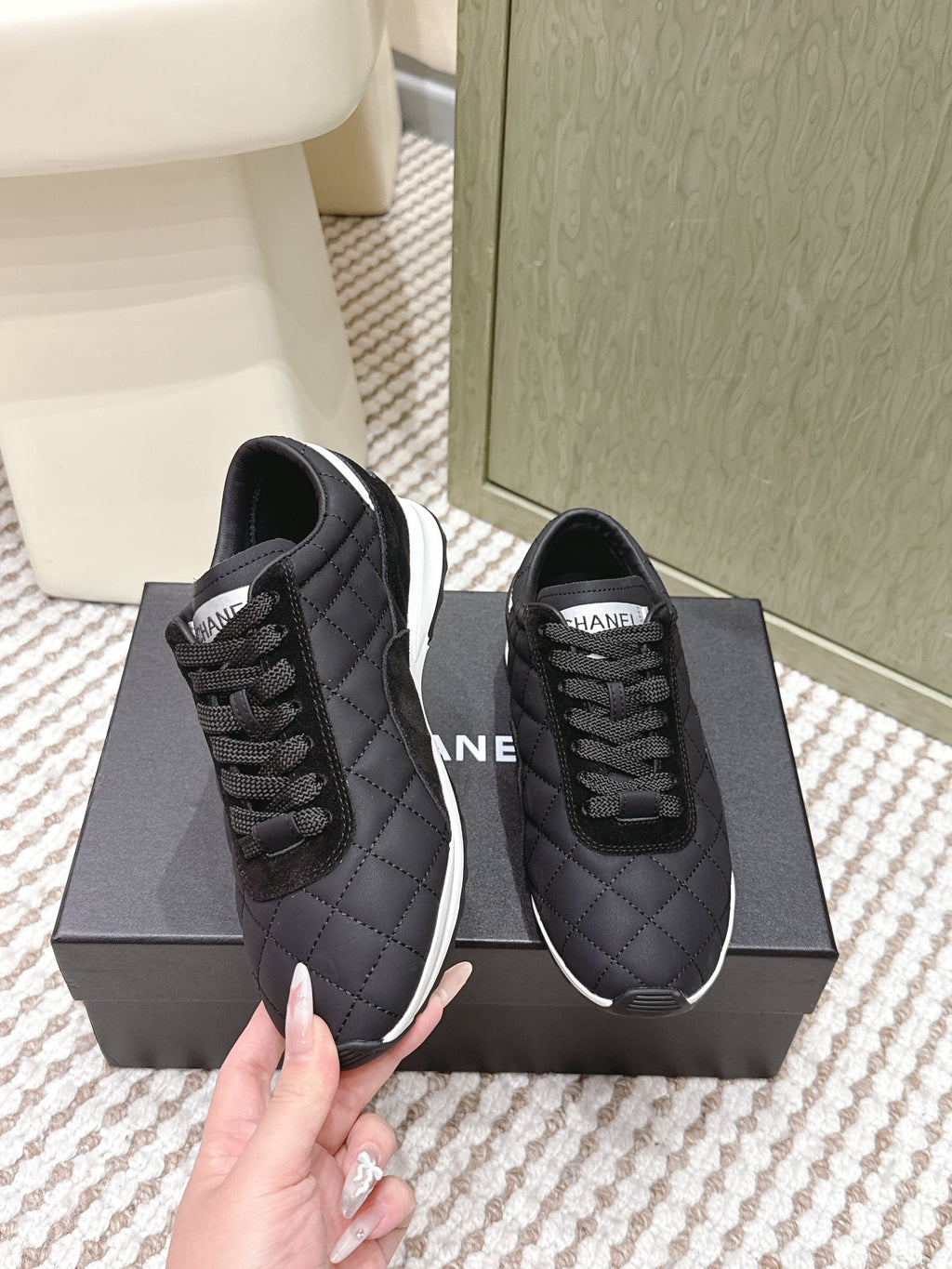 CHANEL 25S SNEAKERS IN BLACK CALFSKIN AND SUEDE