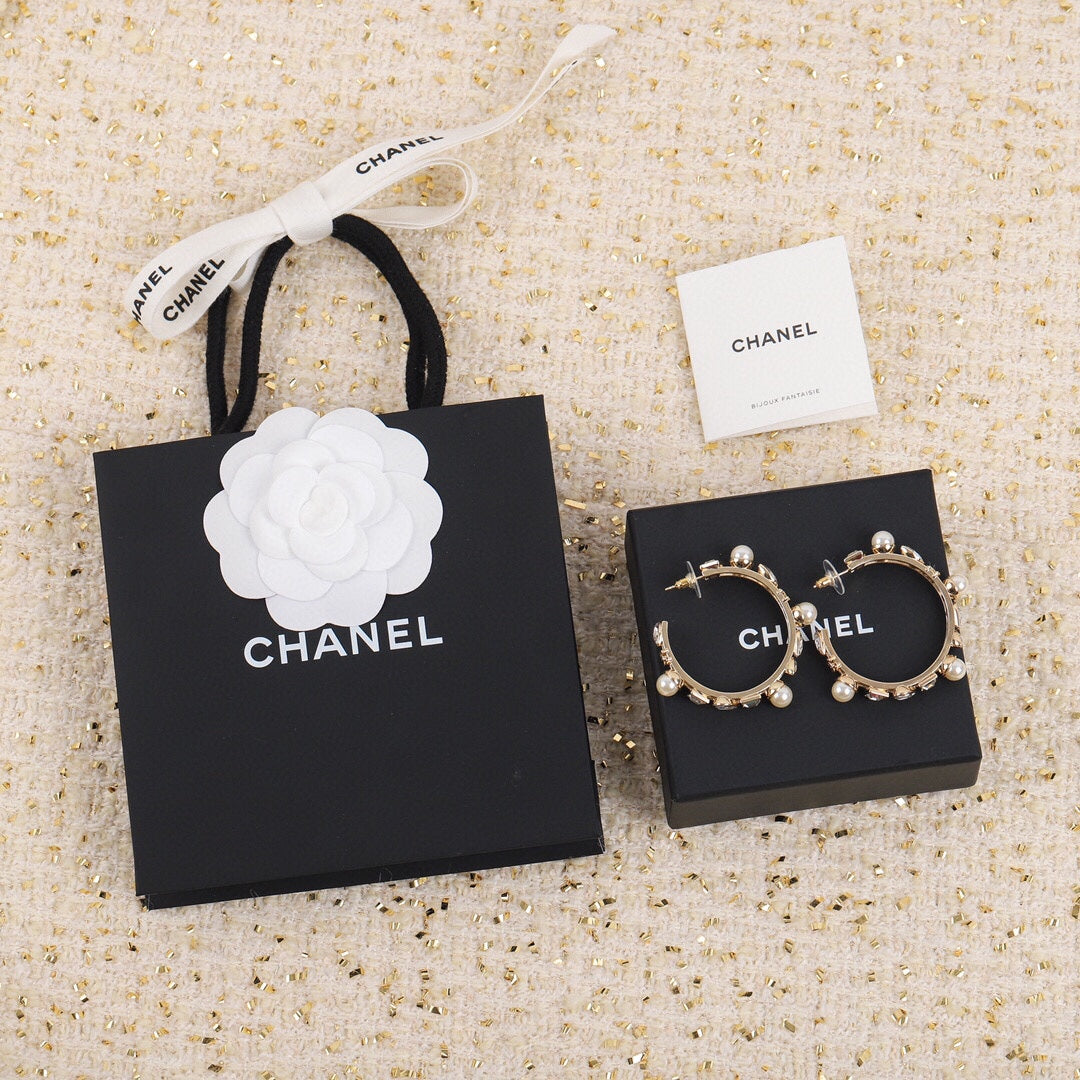 18K  Chanel Pearl Crystal Earrings