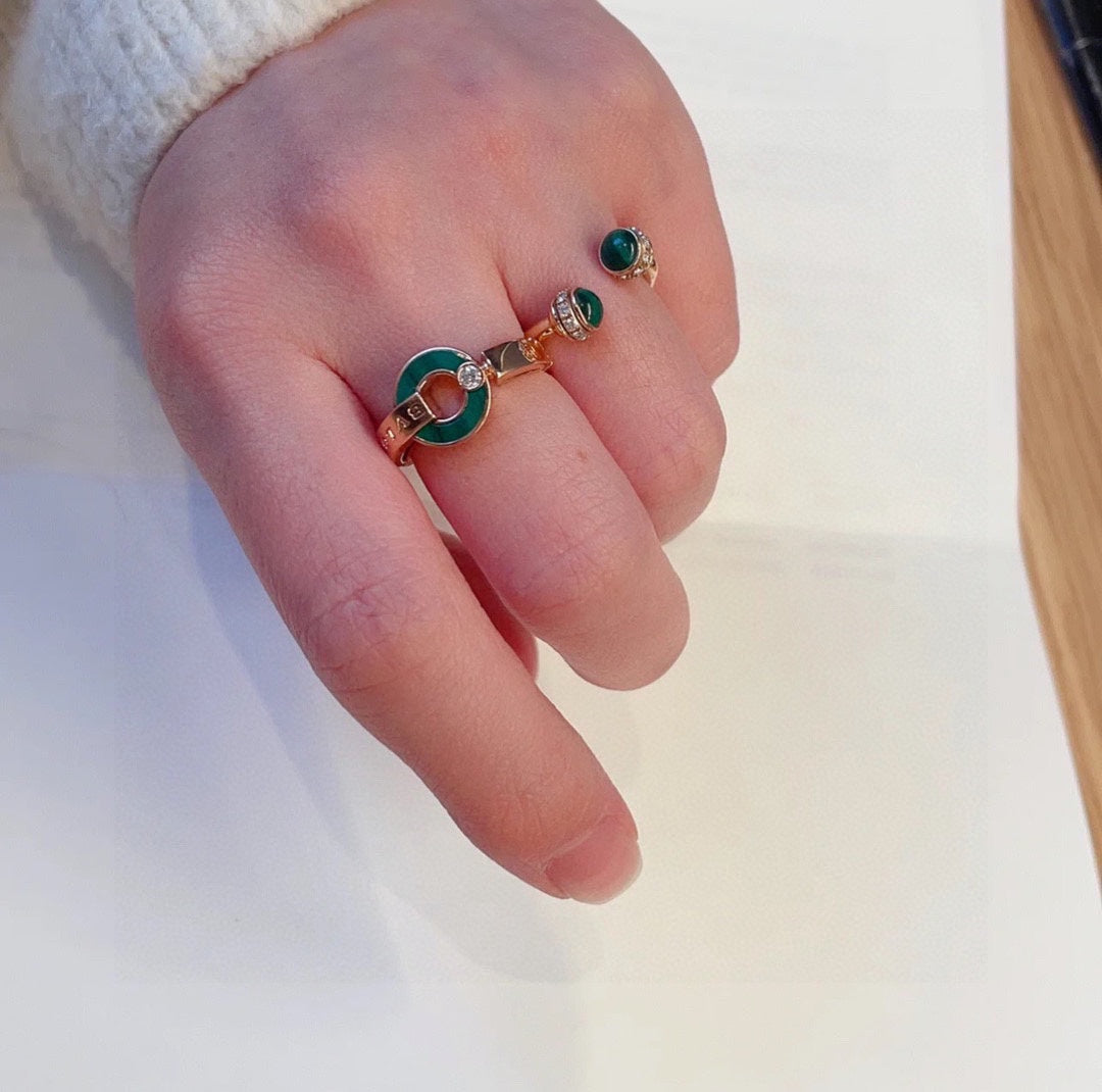 18K BVLGARI Malachite Ring
