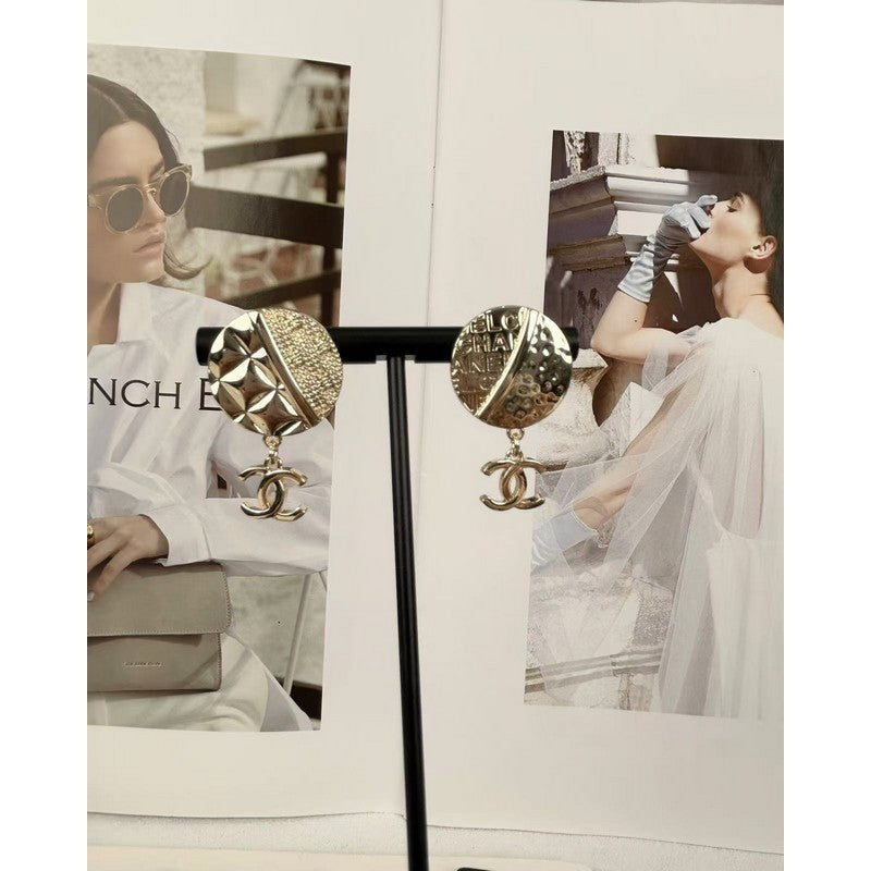 18K  Chanel Gold Round Pendant Earrings