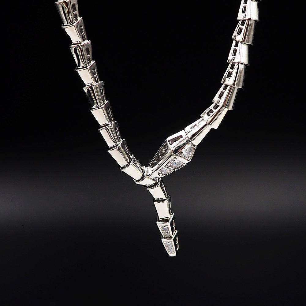 18K BVLGARI Serpenti Viper Demi-Pave Diamonds Necklace