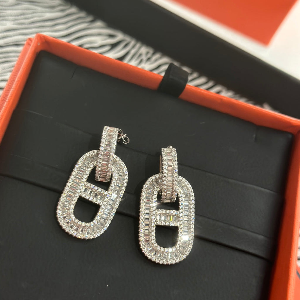 18K Diamonds Hermes Earrings