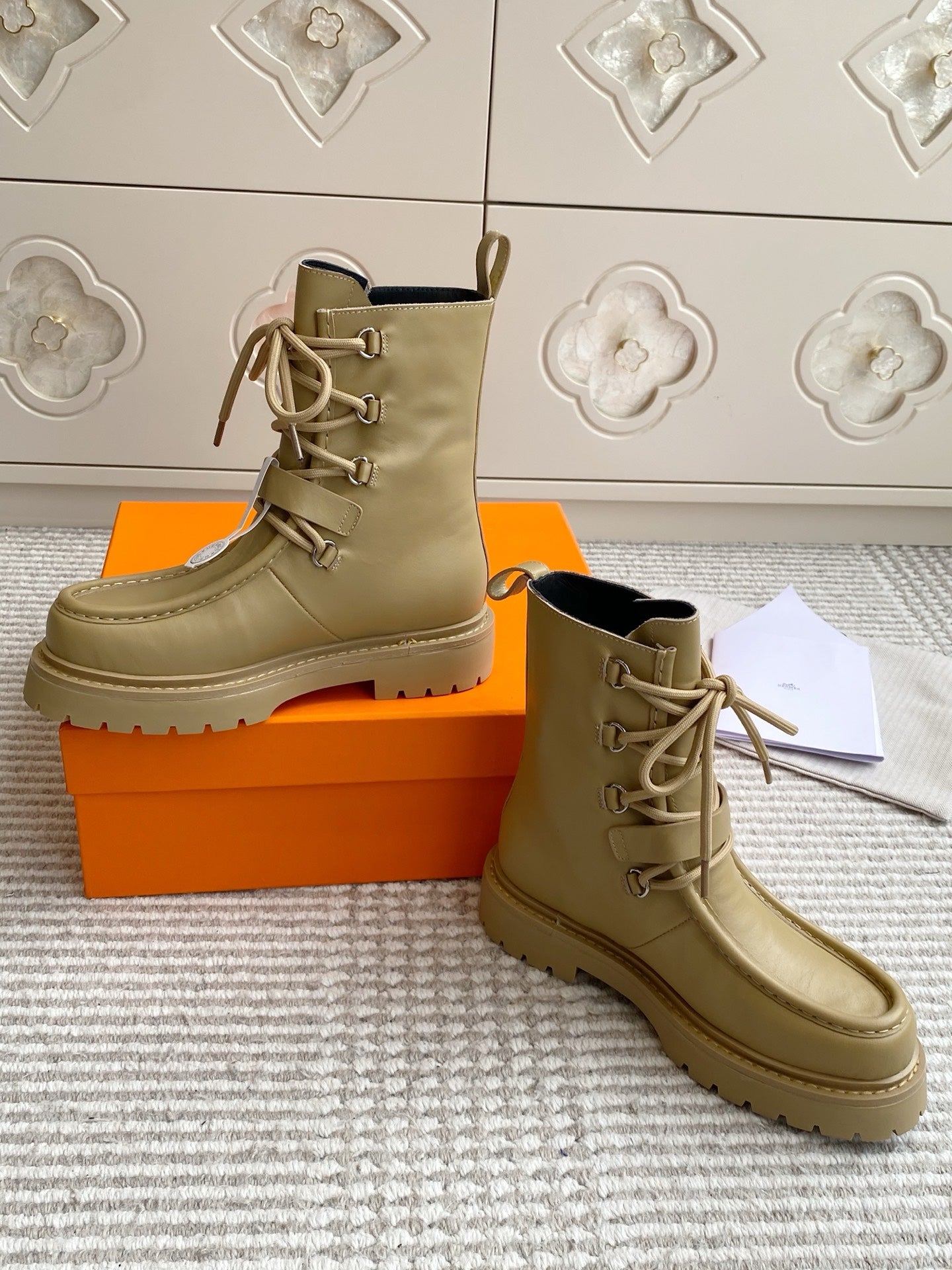 HERMES 25S ANKLE BOOTS IN WARM BEIGE GOLD LAMBSKIN