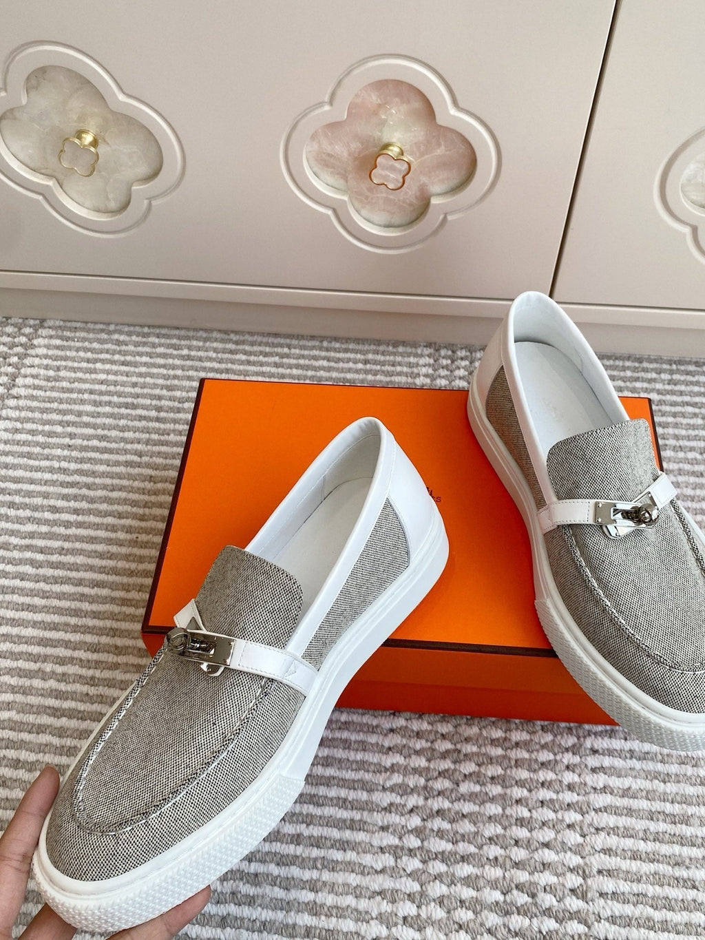 HERMES 25S SLIP-ON IN LIGHT GREY CANVAS WITH SILVER HARDWARE