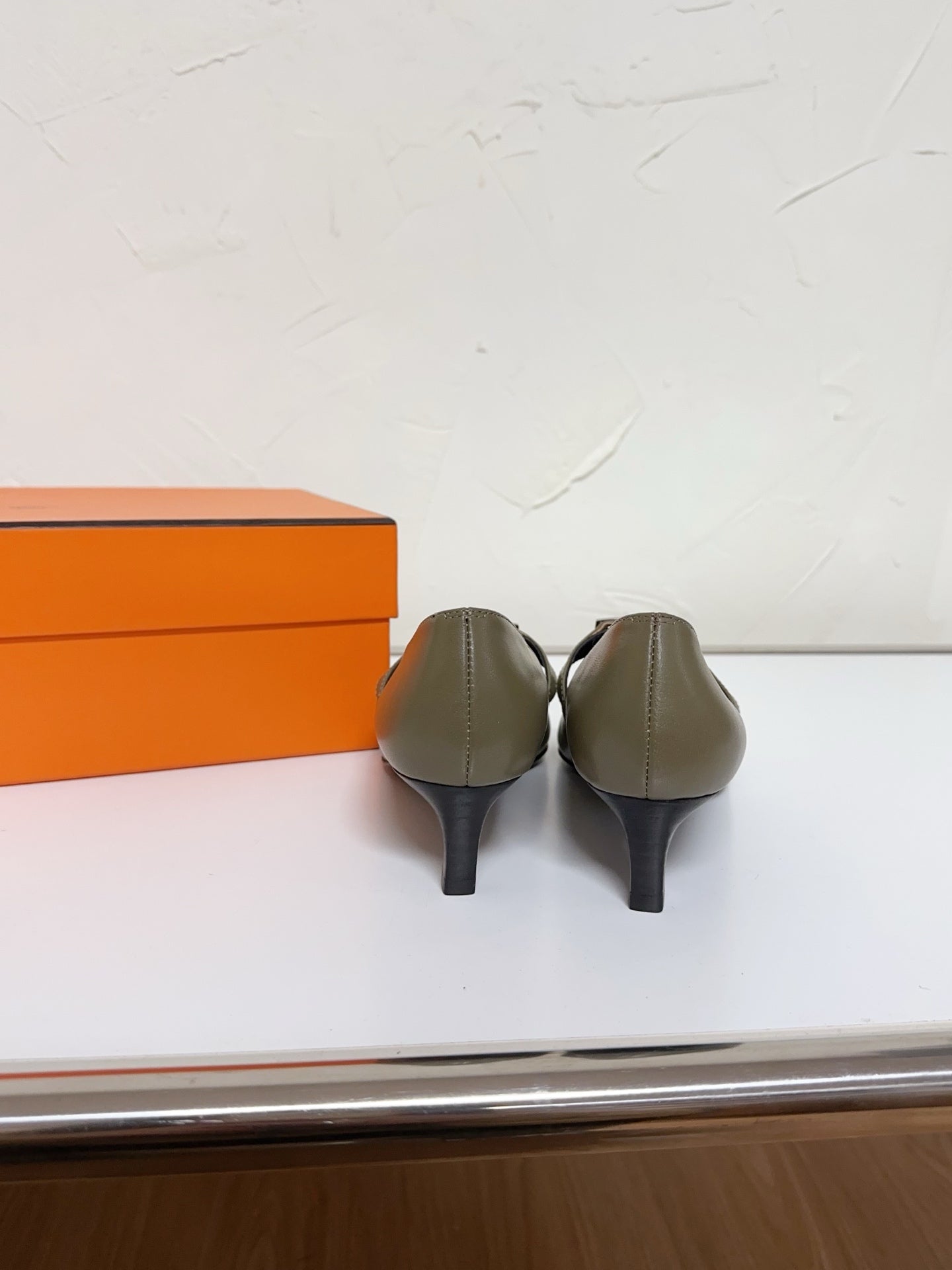 HERMES KIARA FLAT PUMP IN ARMY GREEN CALFSKIN