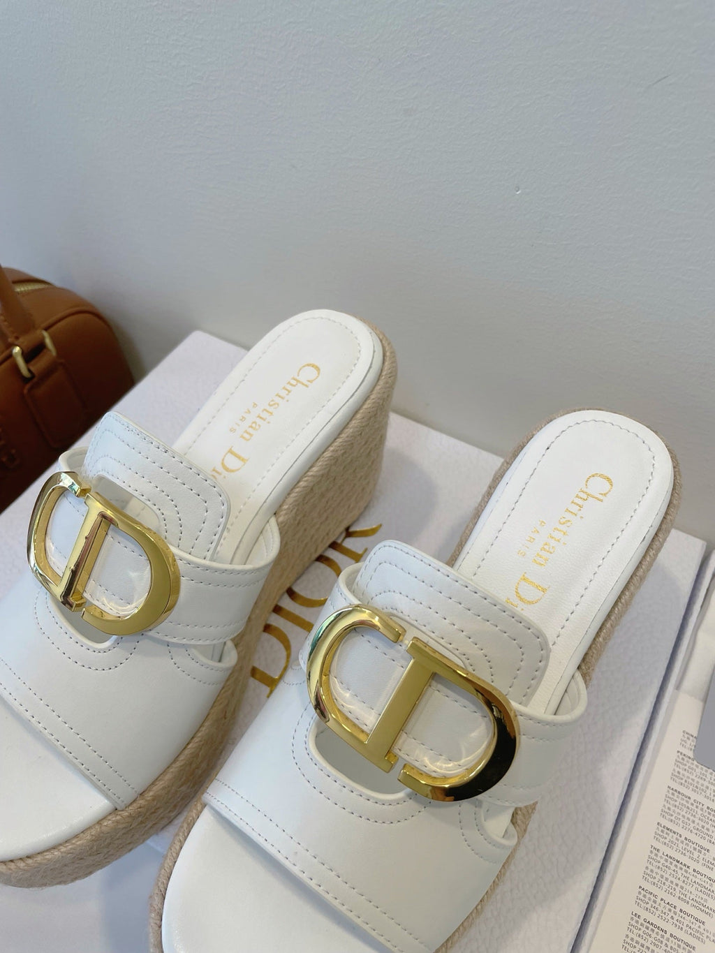 DIOR MONTAIGNE WEDGE SLIDE 95MM IN WHITE CALFSKIN