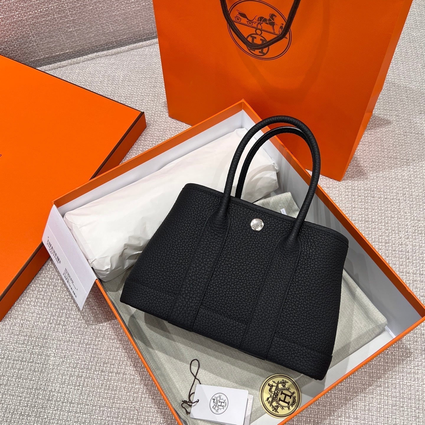 HERMES GARDEN PARTY 23CM IN BLACK CALFSKIN
