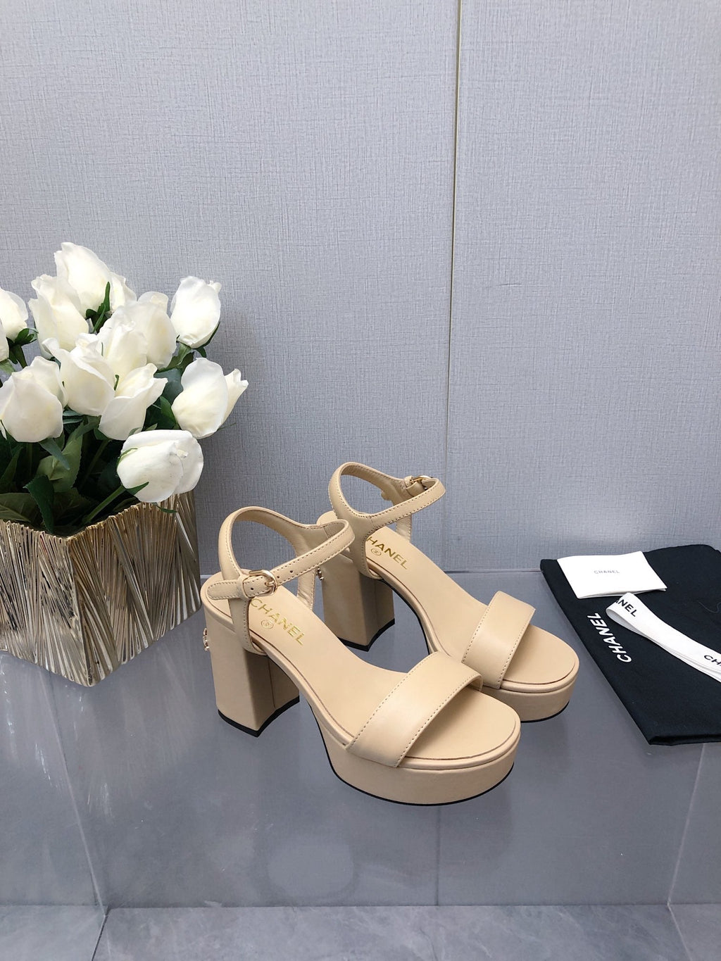 CHANEL BLOCK HEEL 9 CM SANDAL IN SAND BROWN LAMBSKIN
