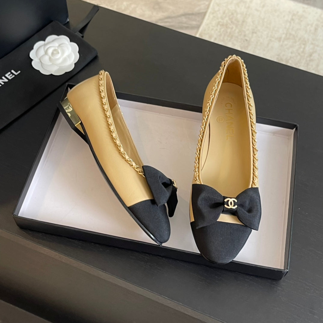CHANEL BALLET FLAT BEIGE CREAM CALFSKIN AND FABRIC